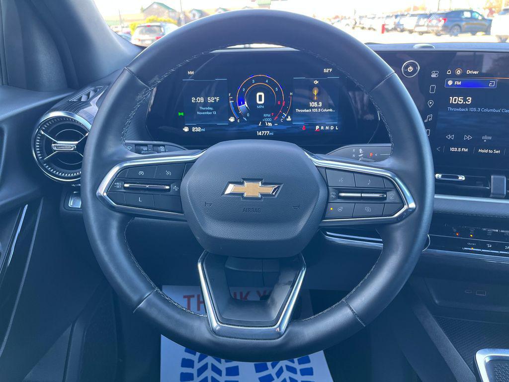 used 2025 Chevrolet Equinox car, priced at $24,665