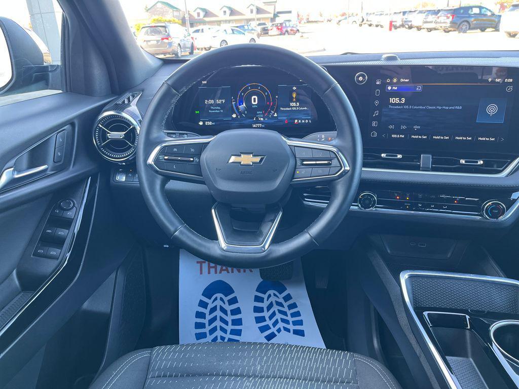 used 2025 Chevrolet Equinox car, priced at $24,665