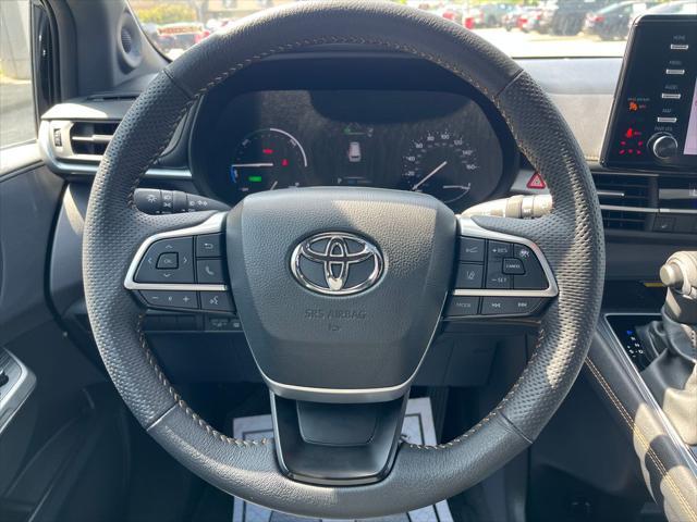 used 2024 Toyota Sienna car, priced at $50,989