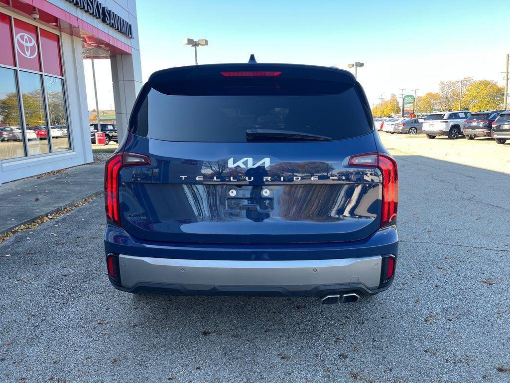 used 2025 Kia Telluride car, priced at $32,926