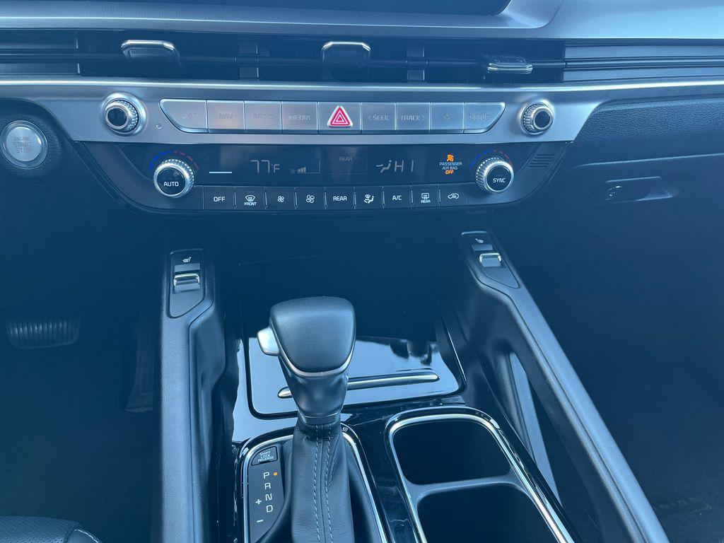 used 2025 Kia Telluride car, priced at $32,926