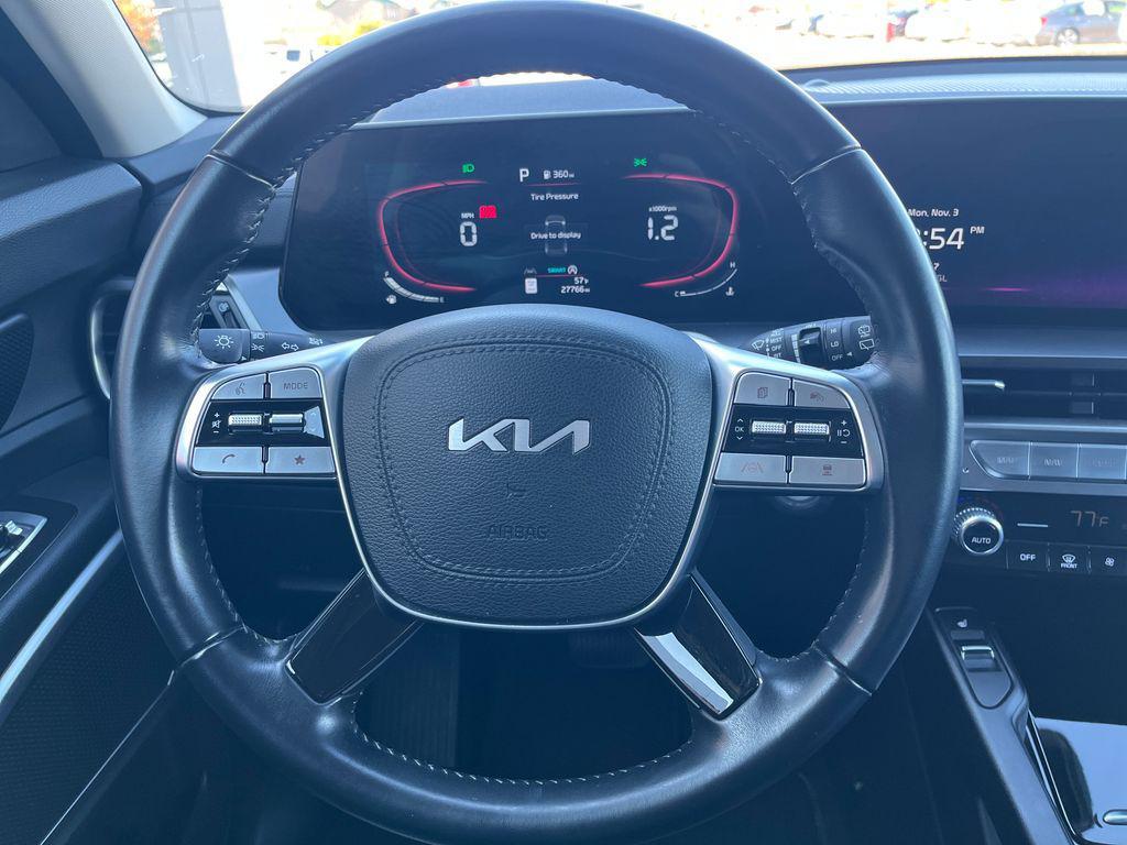 used 2025 Kia Telluride car, priced at $32,926