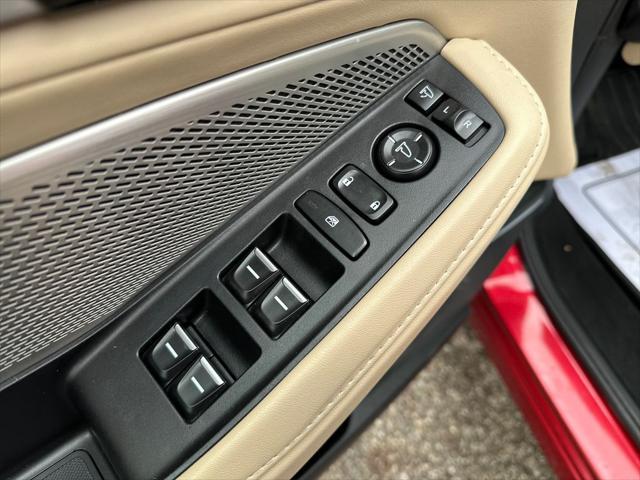 used 2022 Acura MDX car, priced at $32,876