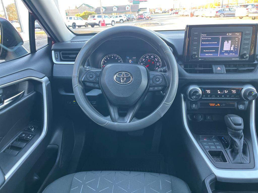 used 2021 Toyota RAV4 car, priced at $25,464