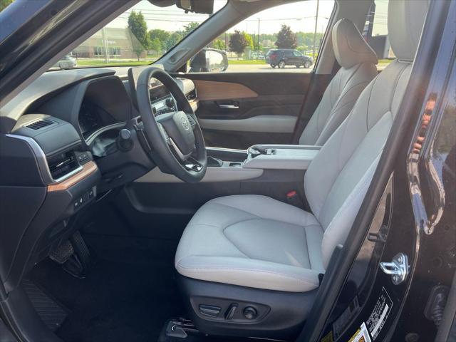 new 2025 Toyota Grand Highlander car, priced at $59,757
