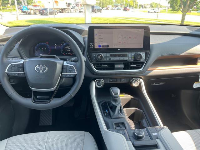 new 2025 Toyota Grand Highlander car, priced at $59,757