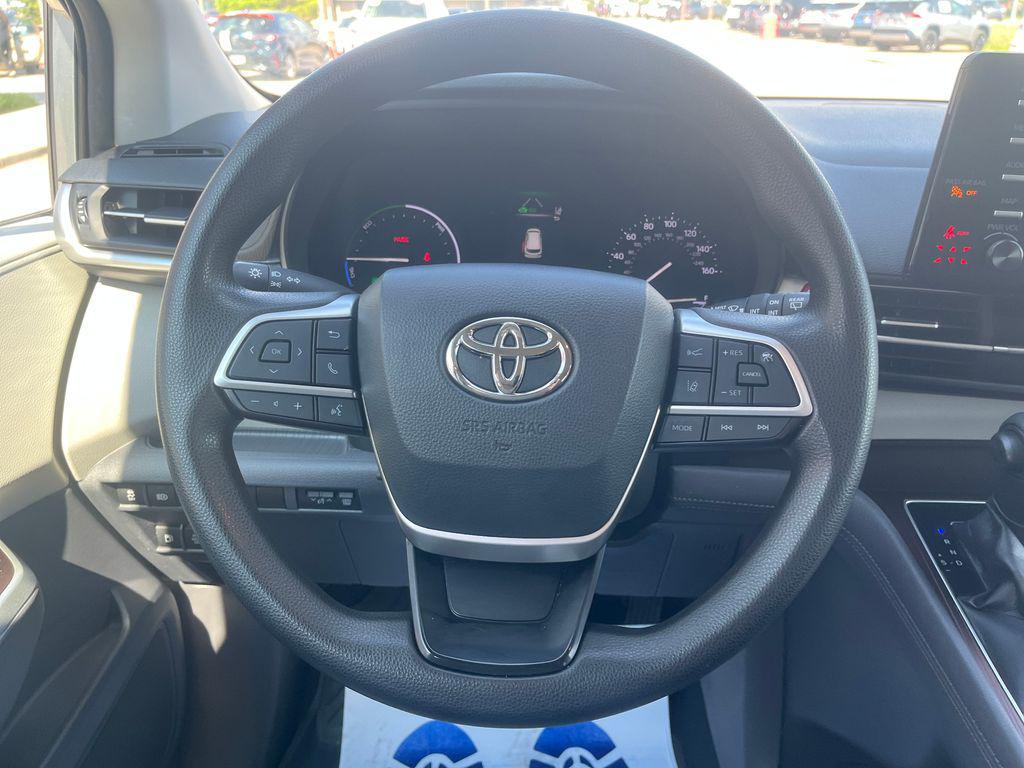 used 2021 Toyota Sienna car, priced at $36,567