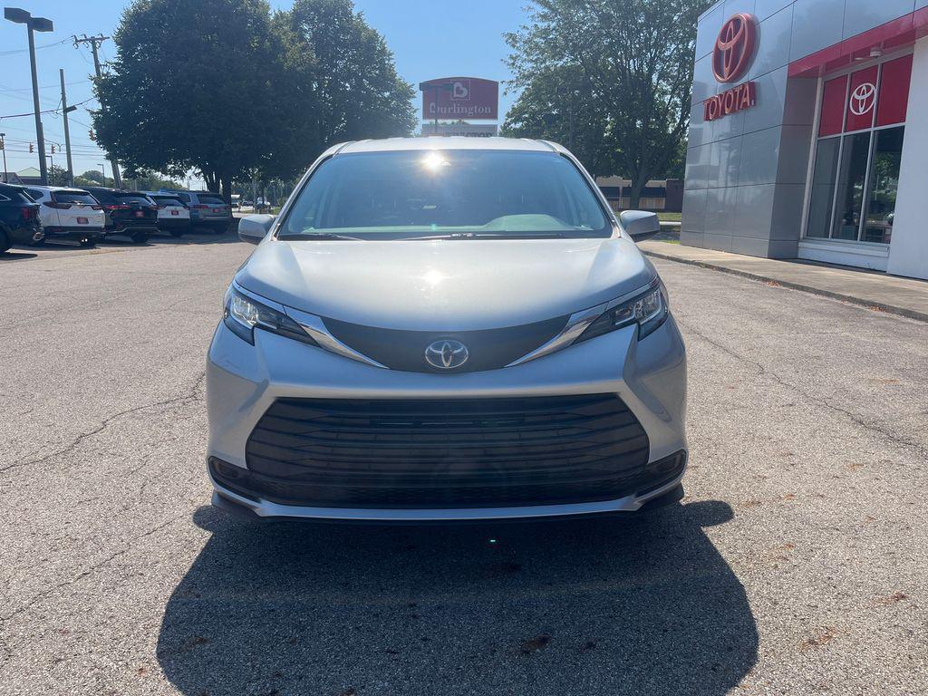 used 2021 Toyota Sienna car, priced at $36,567