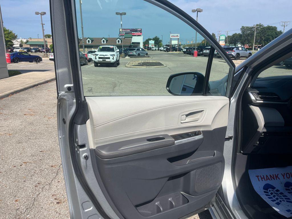 used 2021 Toyota Sienna car, priced at $36,567
