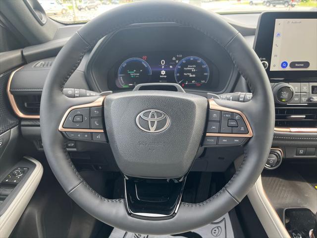 new 2025 Toyota Grand Highlander Hybrid car, priced at $64,052