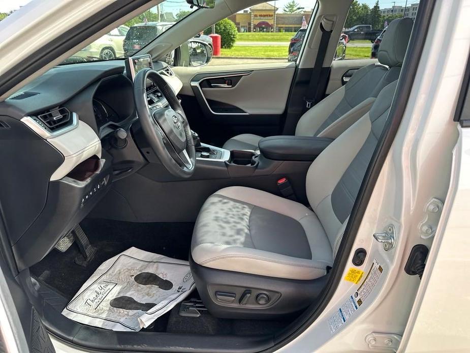 used 2020 Toyota RAV4 Hybrid car, priced at $33,489