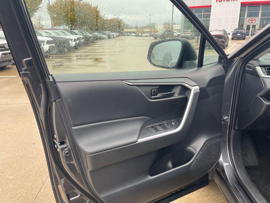 new 2025 Toyota RAV4 car, priced at $31,271