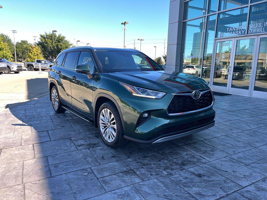 new 2025 Toyota Highlander car, priced at $56,366
