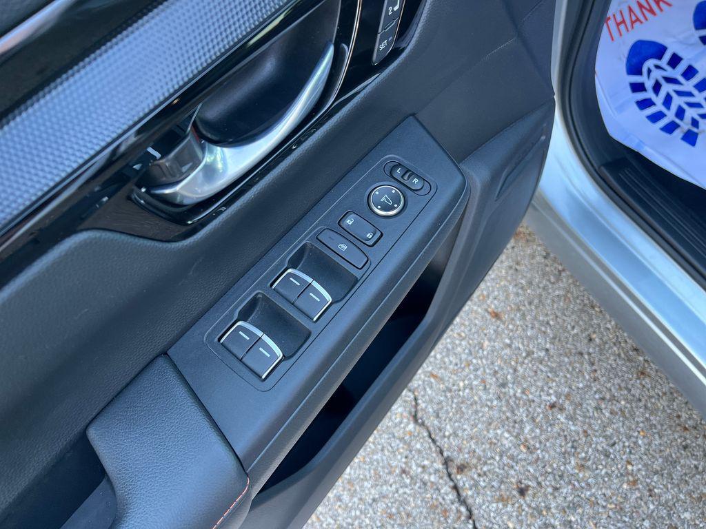 used 2023 Honda CR-V Hybrid car, priced at $32,543