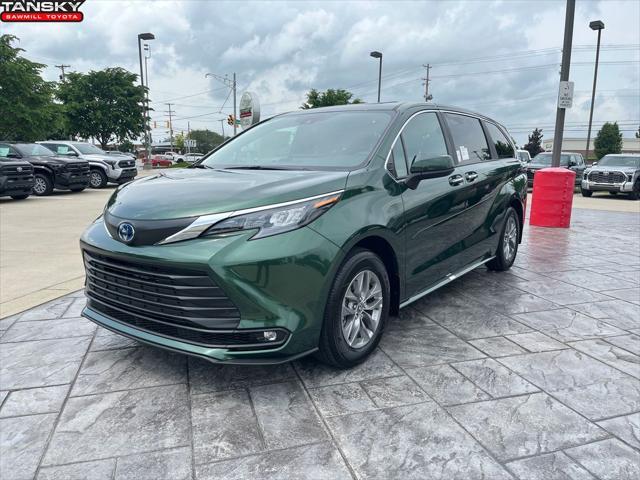 new 2025 Toyota Sienna car, priced at $48,549