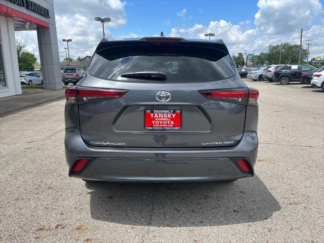 used 2024 Toyota Highlander car, priced at $48,982
