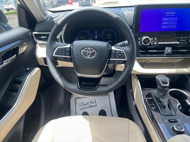 used 2024 Toyota Highlander car, priced at $48,982