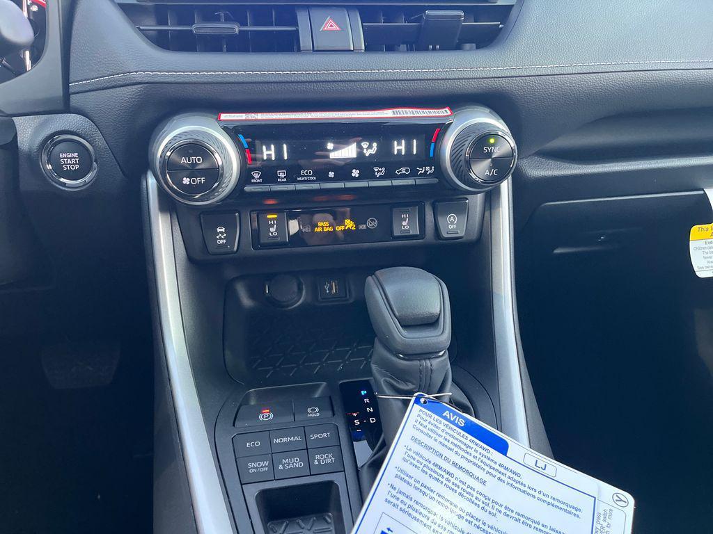 new 2025 Toyota RAV4 car, priced at $34,425