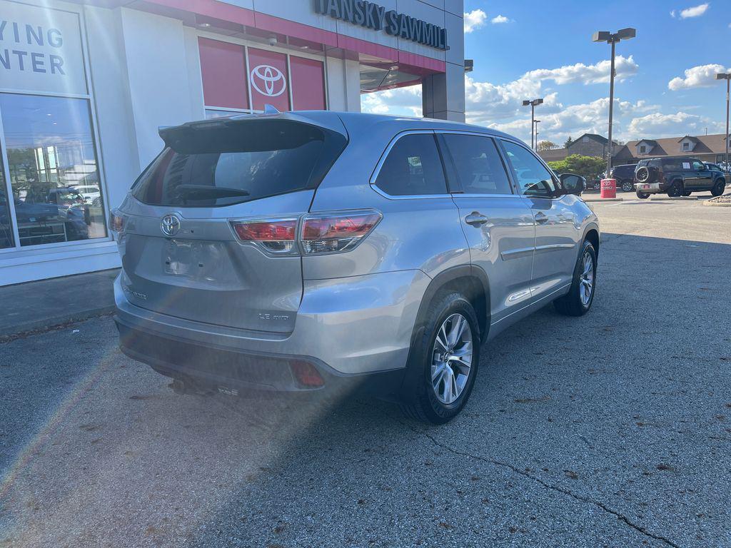 used 2016 Toyota Highlander car, priced at $17,274