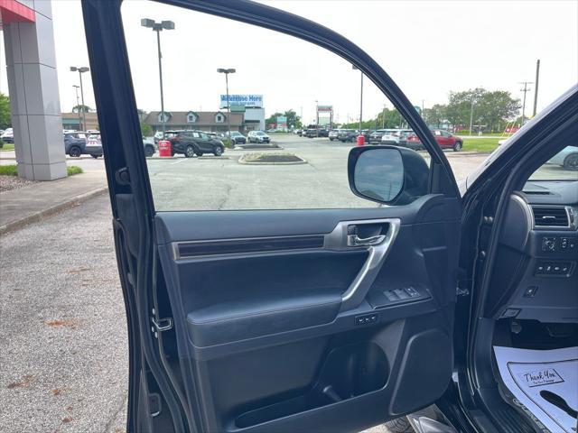 used 2022 Lexus GX 460 car, priced at $49,222