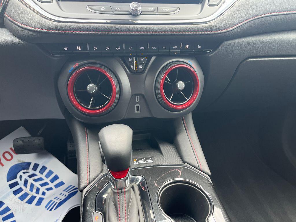 used 2025 Chevrolet Blazer car, priced at $34,487