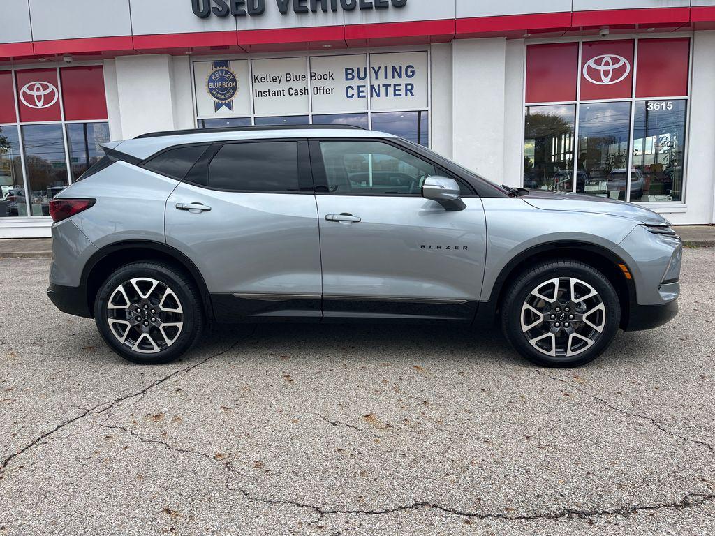 used 2025 Chevrolet Blazer car, priced at $34,487