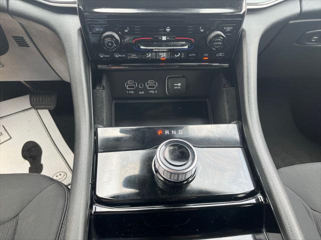 used 2021 Jeep Grand Cherokee L car, priced at $28,298