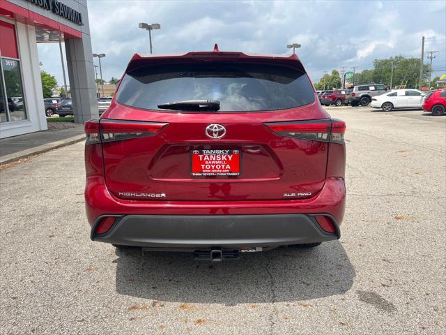 used 2020 Toyota Highlander car, priced at $33,537