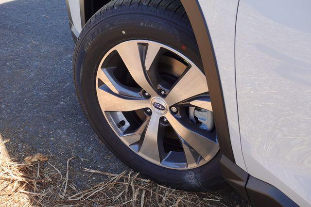 new 2024 Subaru Ascent car, priced at $40,502