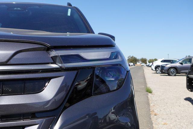 new 2025 Subaru Forester car, priced at $40,476