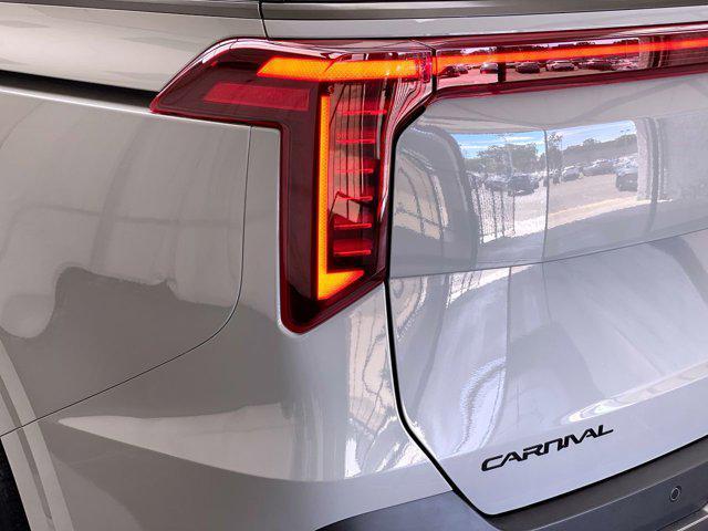 new 2025 Kia Carnival car, priced at $54,880