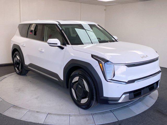 new 2026 Kia EV9 car, priced at $60,370