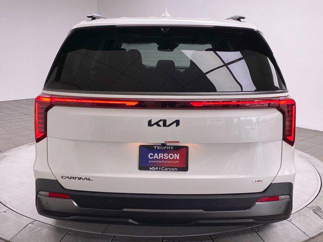 new 2025 Kia Carnival Hybrid car, priced at $54,880