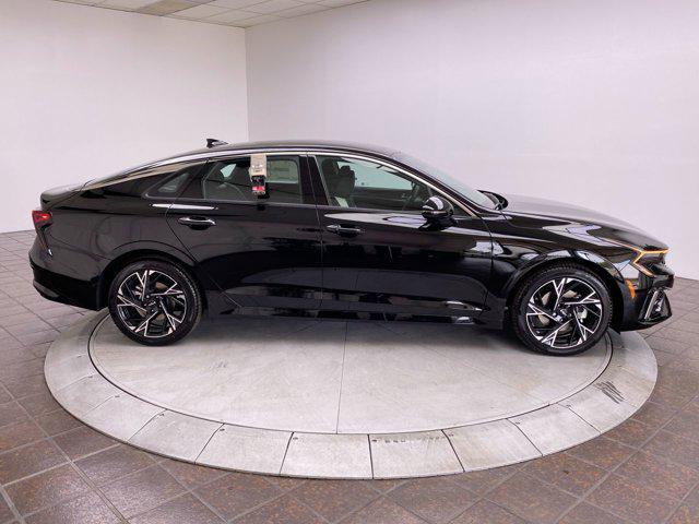 new 2025 Kia K5 car, priced at $29,550