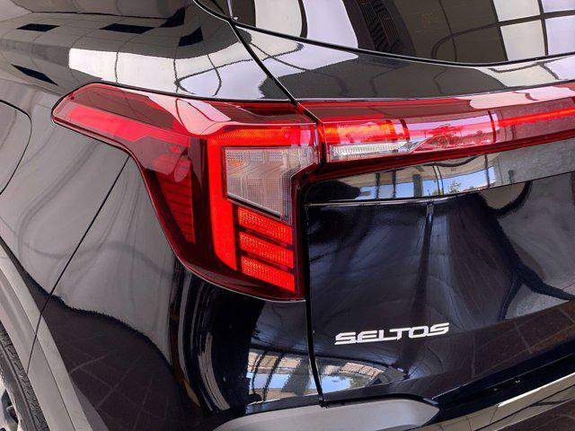 new 2025 Kia Seltos car, priced at $26,588
