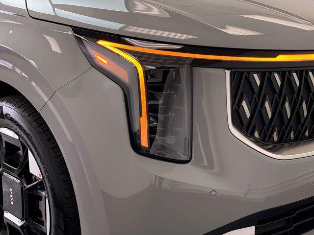 new 2026 Kia Carnival car, priced at $43,520