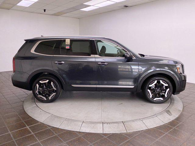 used 2023 Kia Telluride car, priced at $38,995