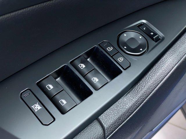 new 2026 Kia Sportage car, priced at $31,988