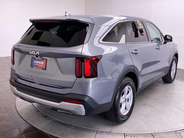 new 2025 Kia Sorento car, priced at $33,590