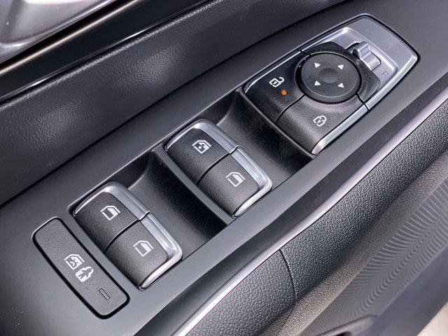 new 2025 Kia Sorento Plug-In Hybrid car, priced at $50,930