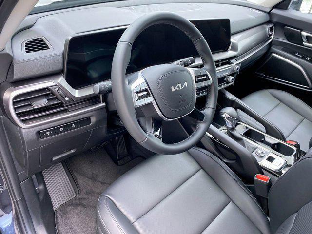 new 2025 Kia Telluride car, priced at $38,120