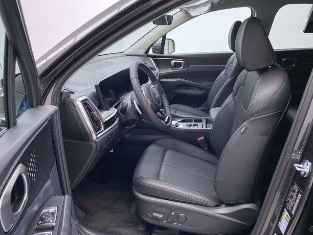 new 2025 Kia Sorento Hybrid car, priced at $40,330