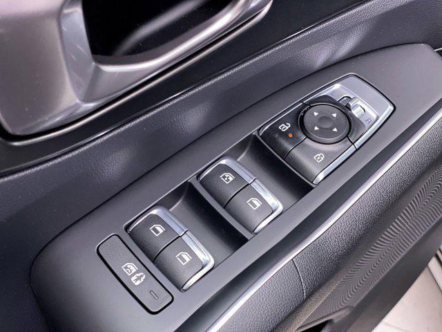 new 2025 Kia Sorento Hybrid car, priced at $41,630