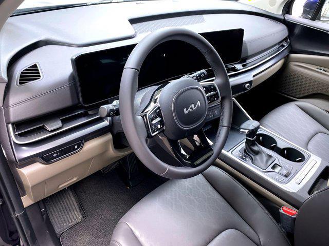 new 2025 Kia Carnival car, priced at $40,500