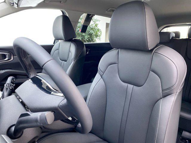 new 2025 Kia Sorento car, priced at $36,530