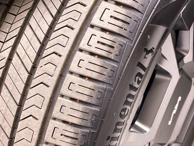 new 2026 Kia Carnival Hybrid car, priced at $45,385