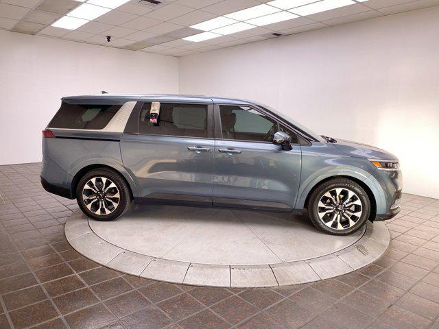 used 2023 Kia Carnival car, priced at $35,995