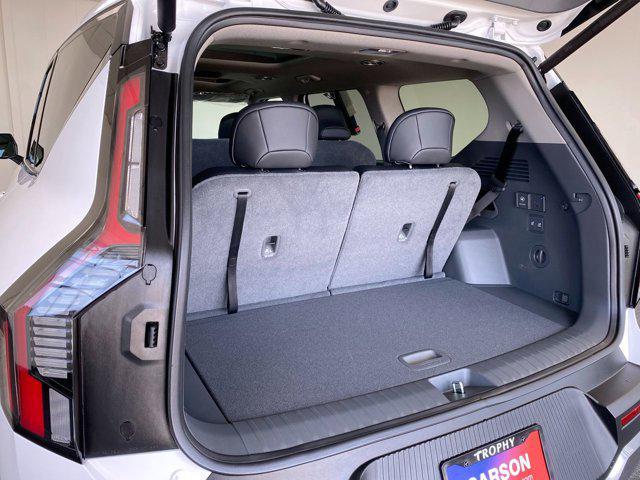 new 2026 Kia EV9 car, priced at $66,470