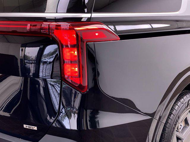 new 2026 Kia Carnival Hybrid car, priced at $45,645