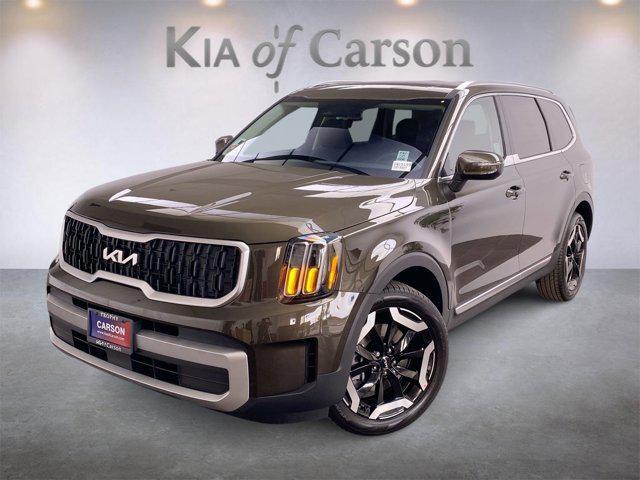 new 2025 Kia Telluride car, priced at $44,210